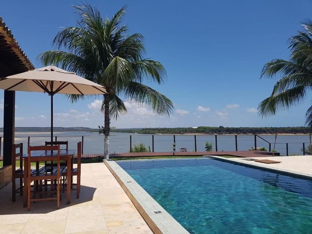 Qavi - Lagoa View